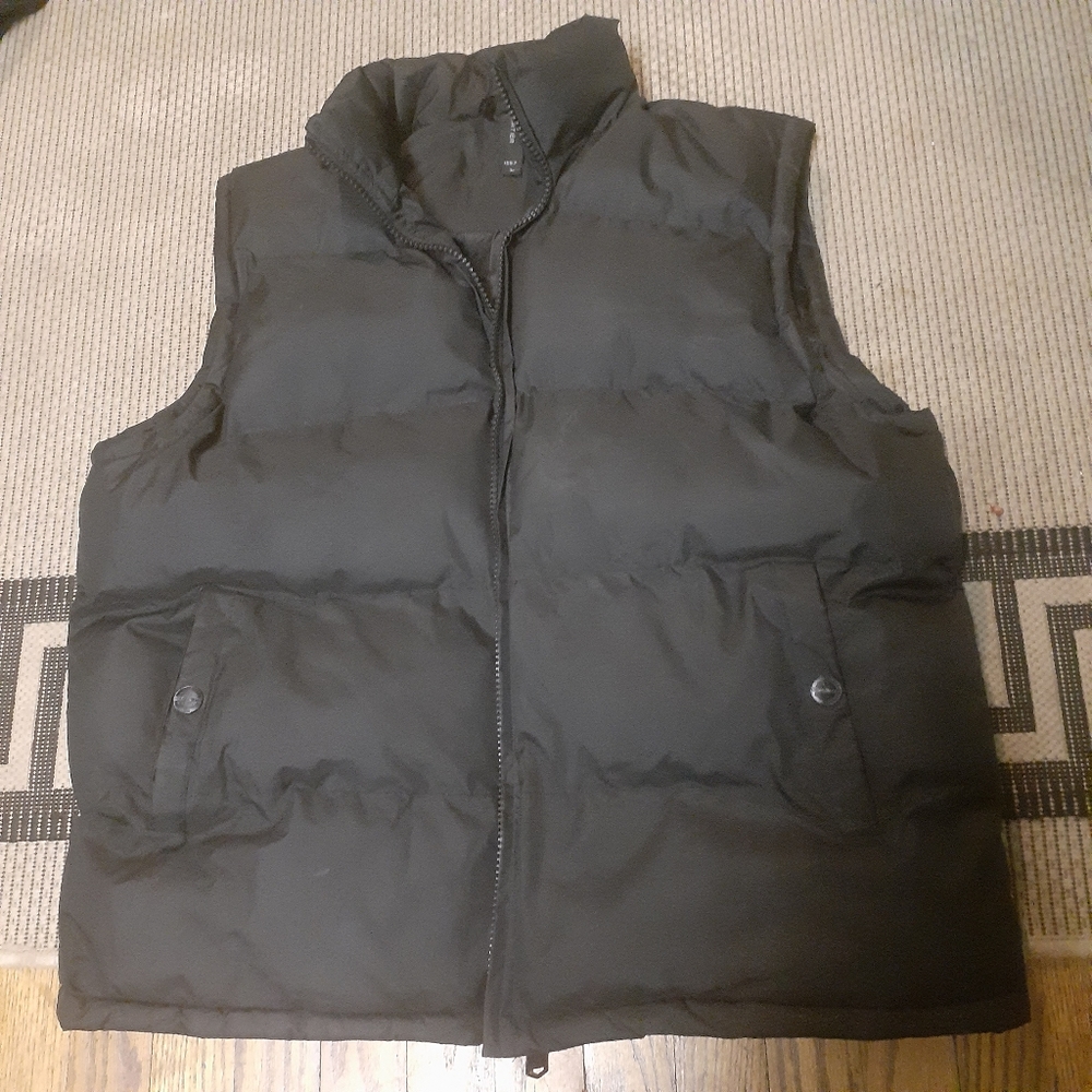 Sportier 1957 black puffer vest